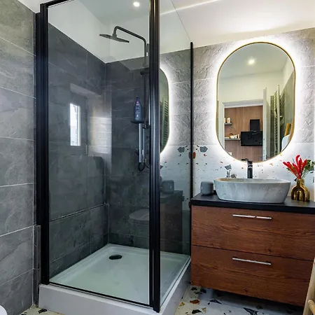 Golden View - Breathtaking Location - Center Appartement Bucarest