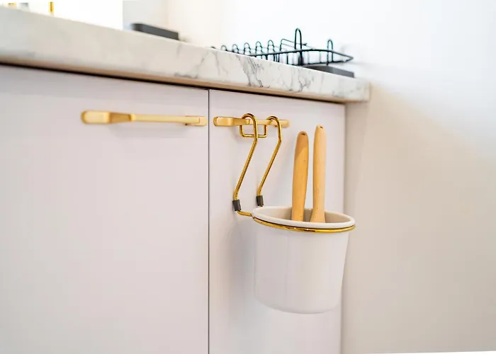 Golden View - Breathtaking Location - Center *